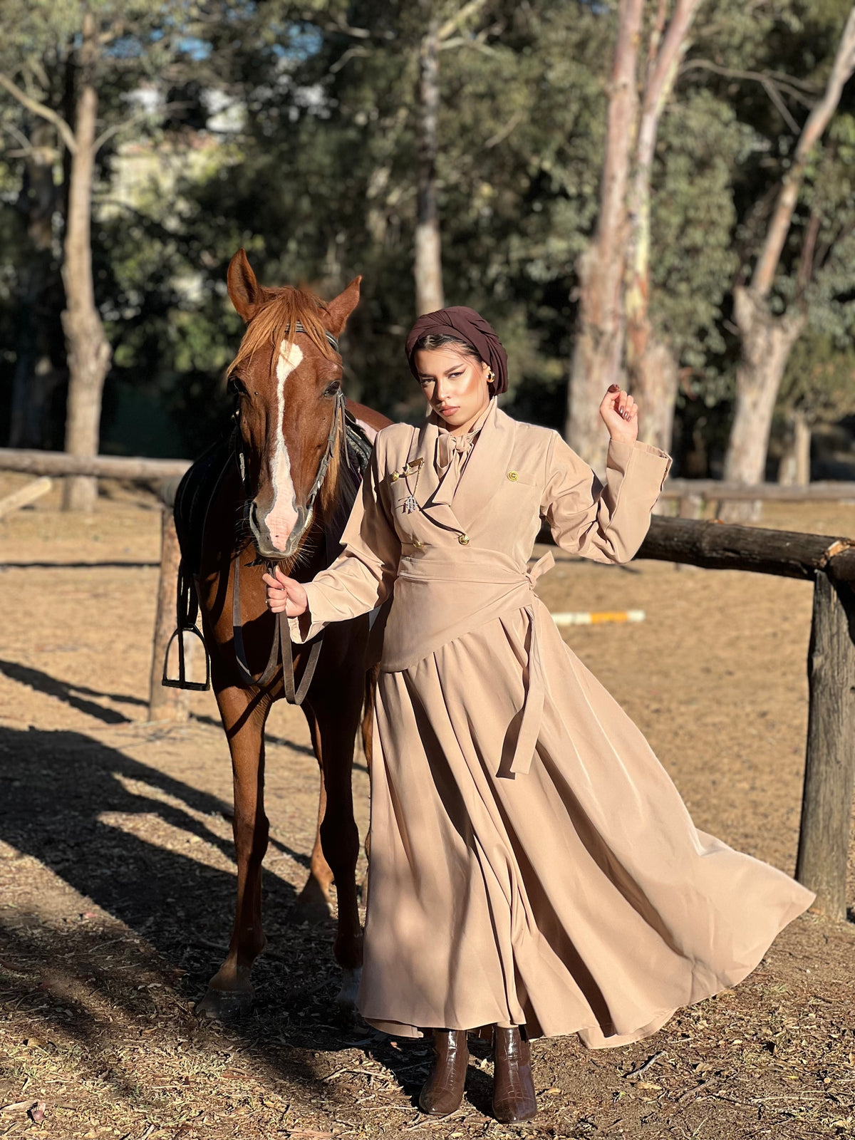 Robe Cavallo Rubino(beige)