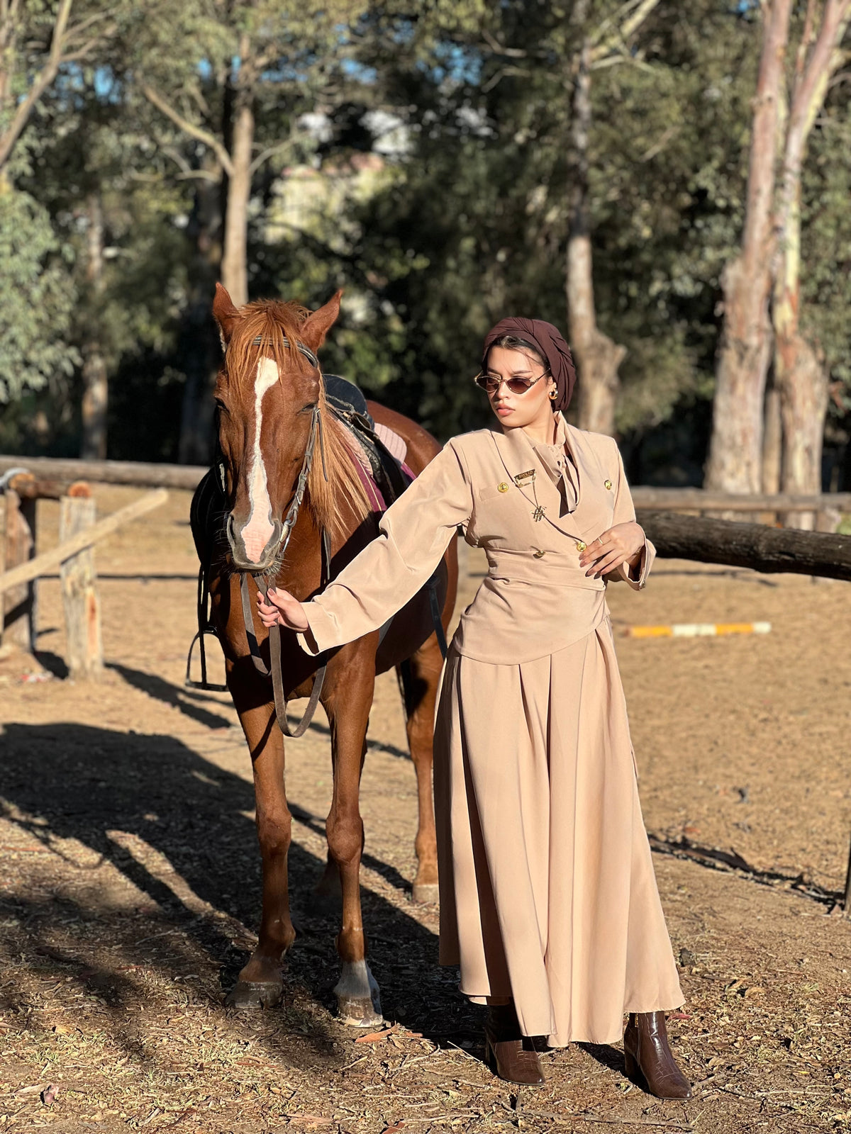 Robe Cavallo Rubino(beige)
