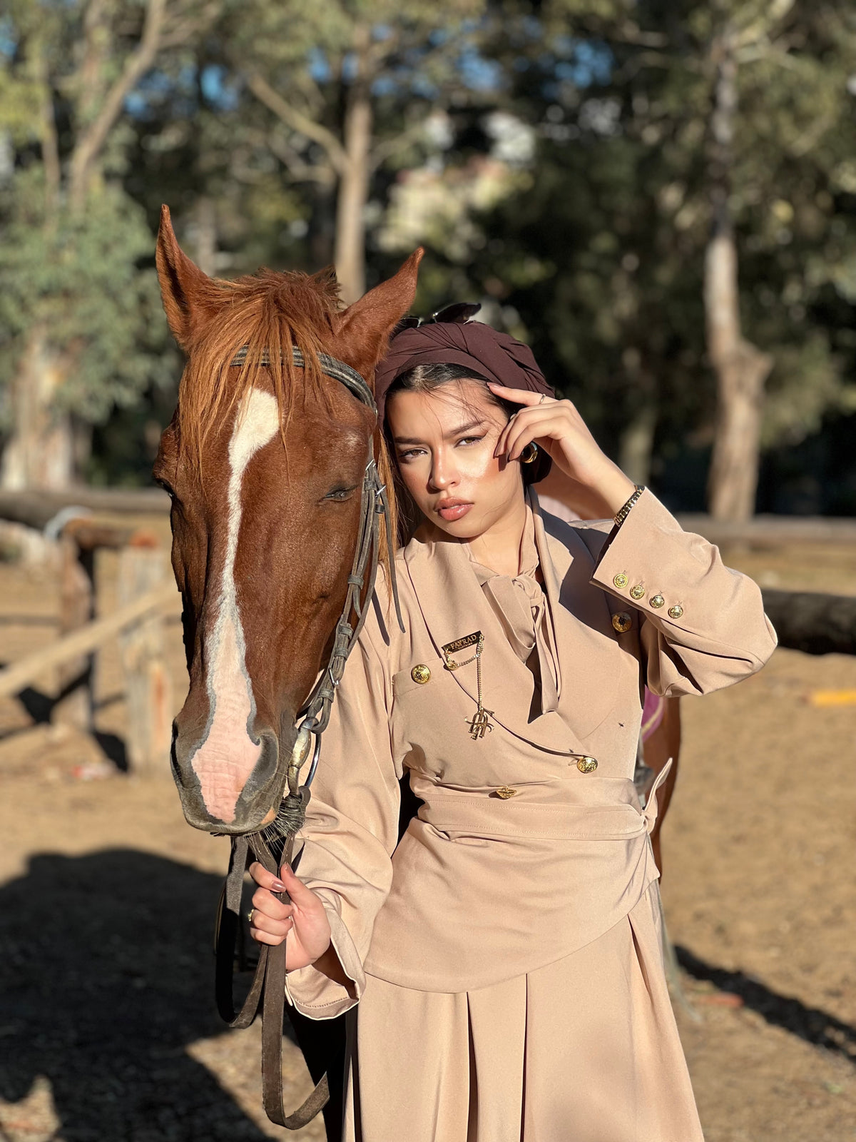 Robe Cavallo Rubino(beige)
