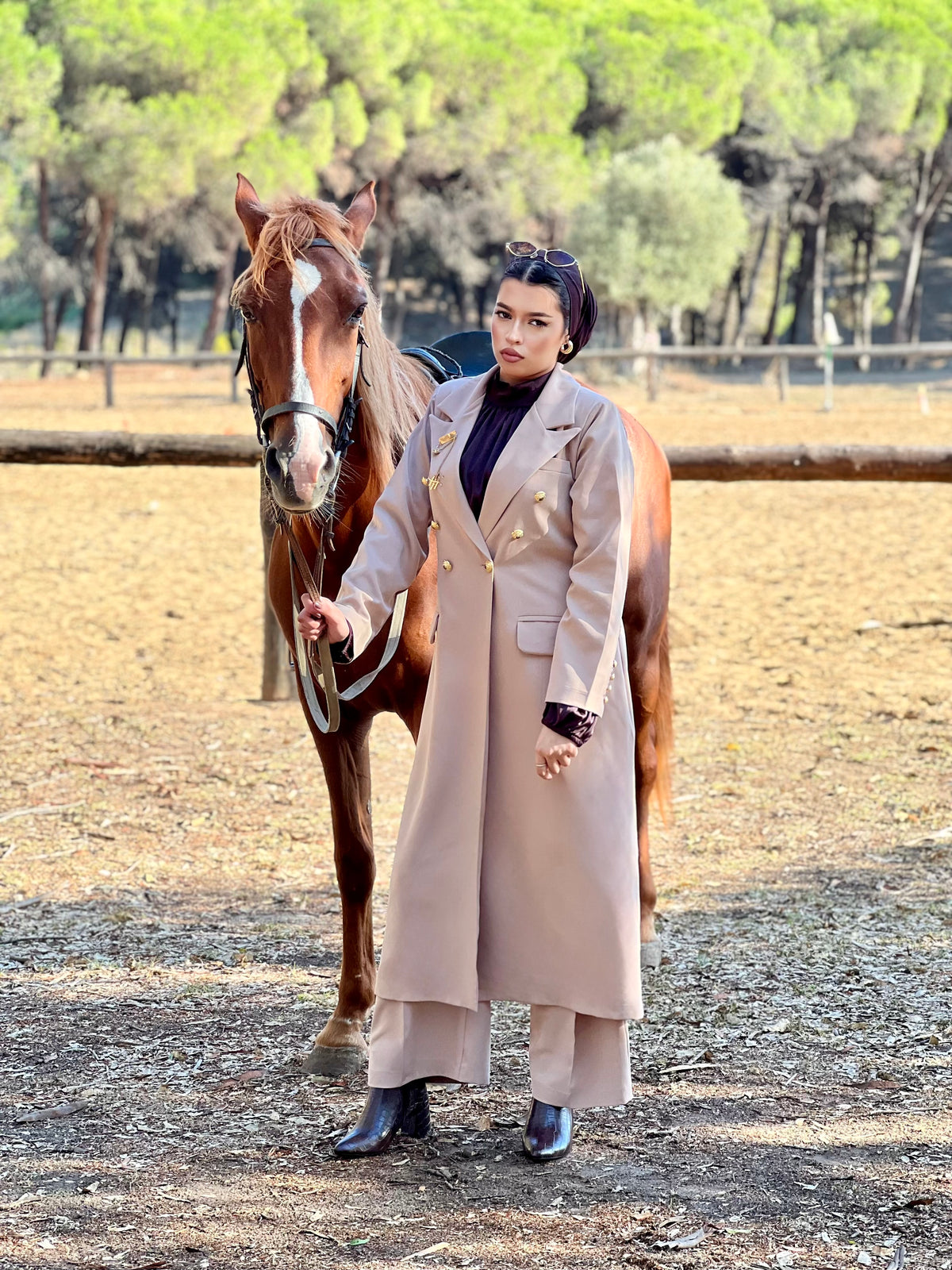 Ensemble Cavallo Rubino (beige)