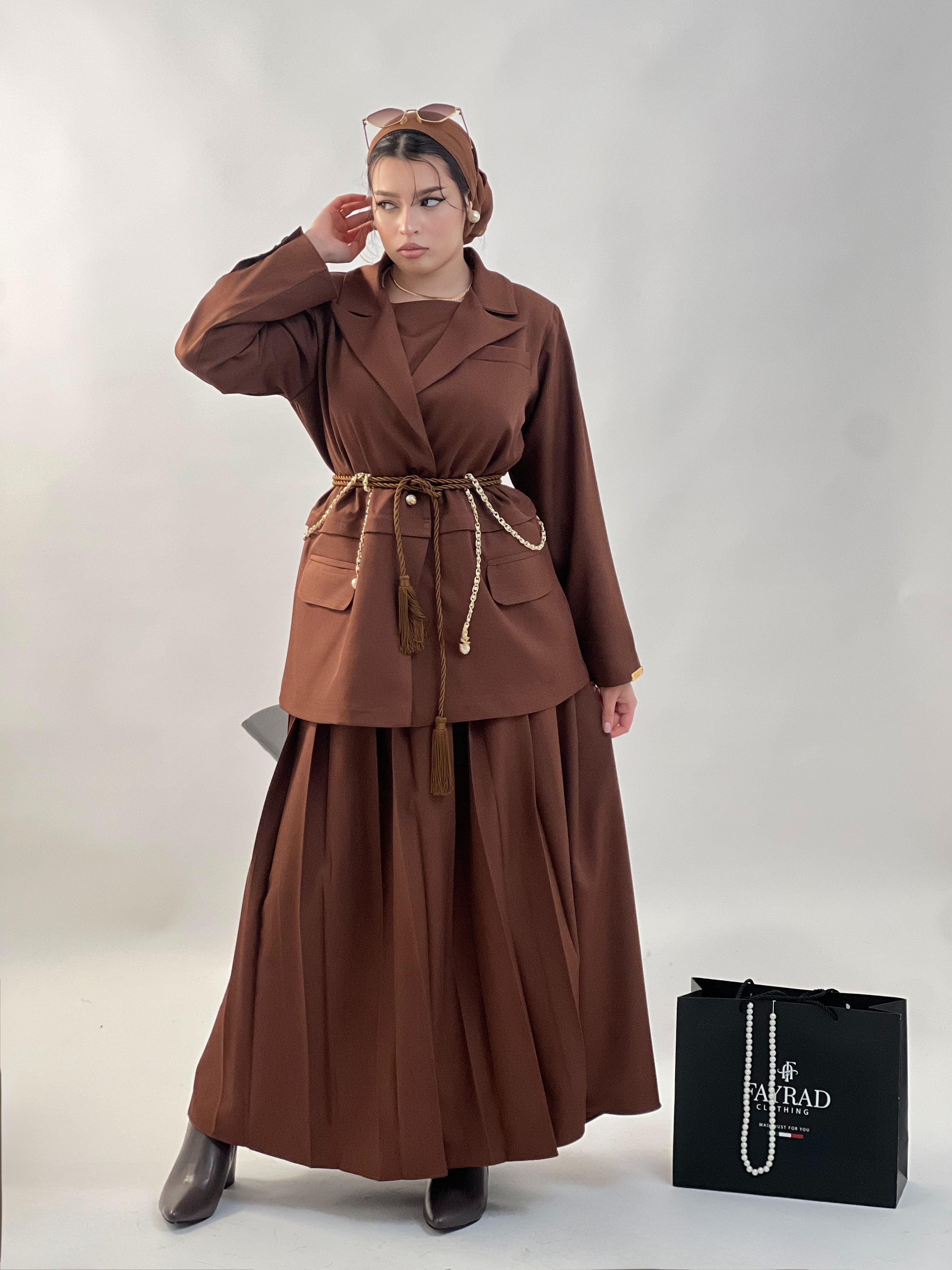 Ensemble 2p veste classique avec jupe